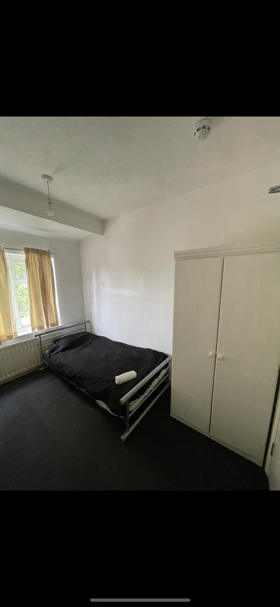Cozy Private Rooms In Homestay Ilford Exterior foto